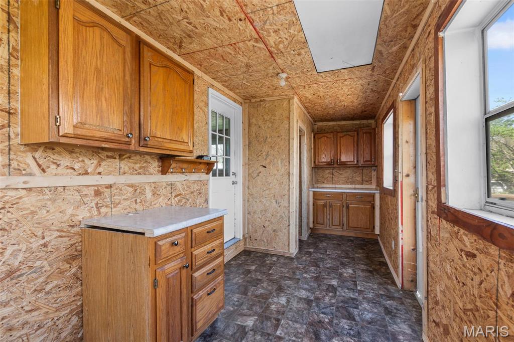 325 W Mckinley Street Property Photo 23