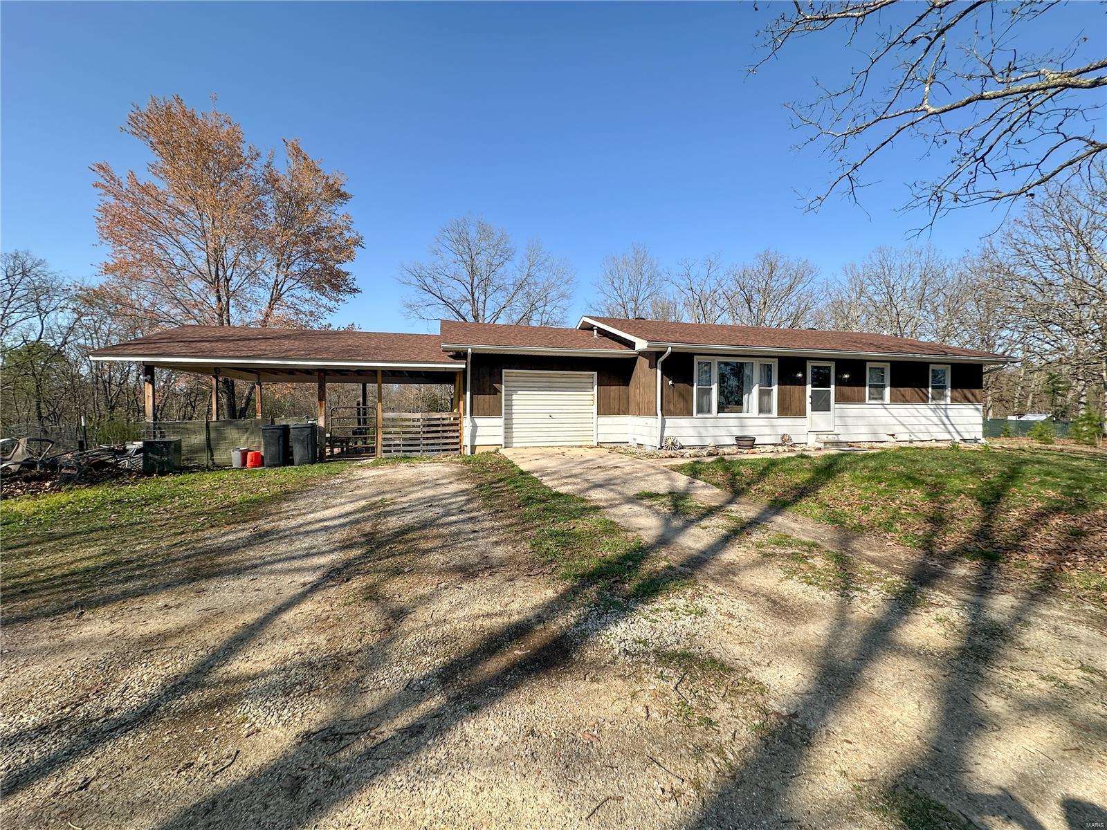 513 County Road 3260 Property Photo 1
