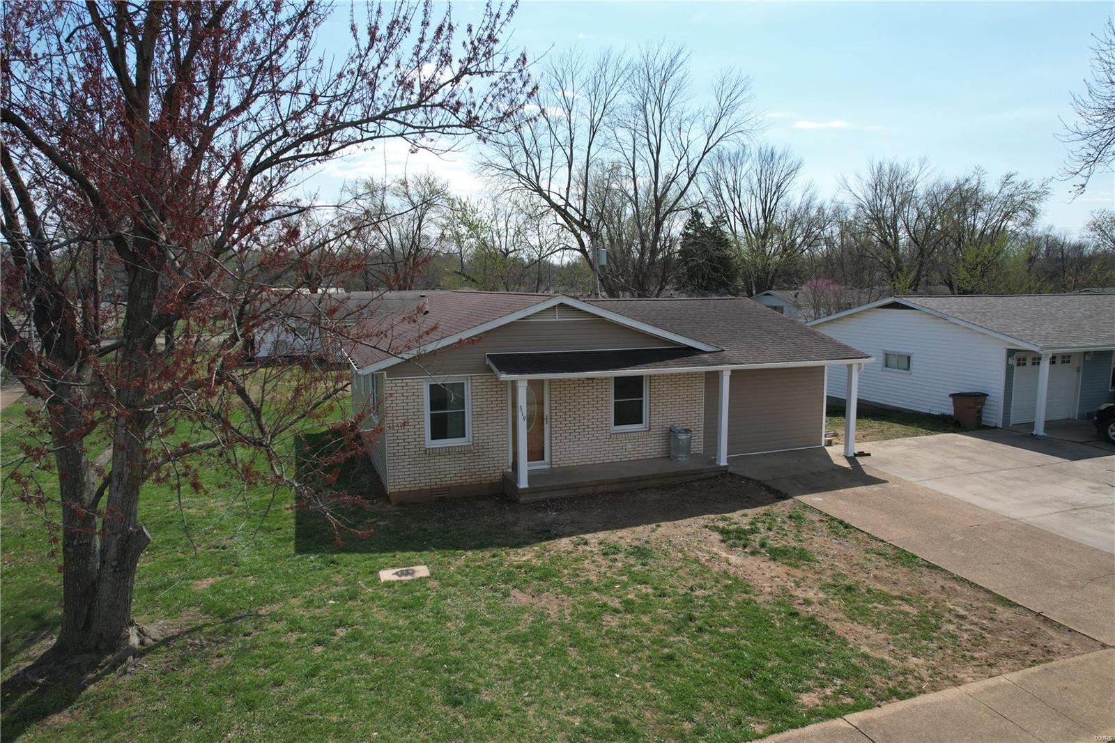 319 Sherlock Drive Property Photo