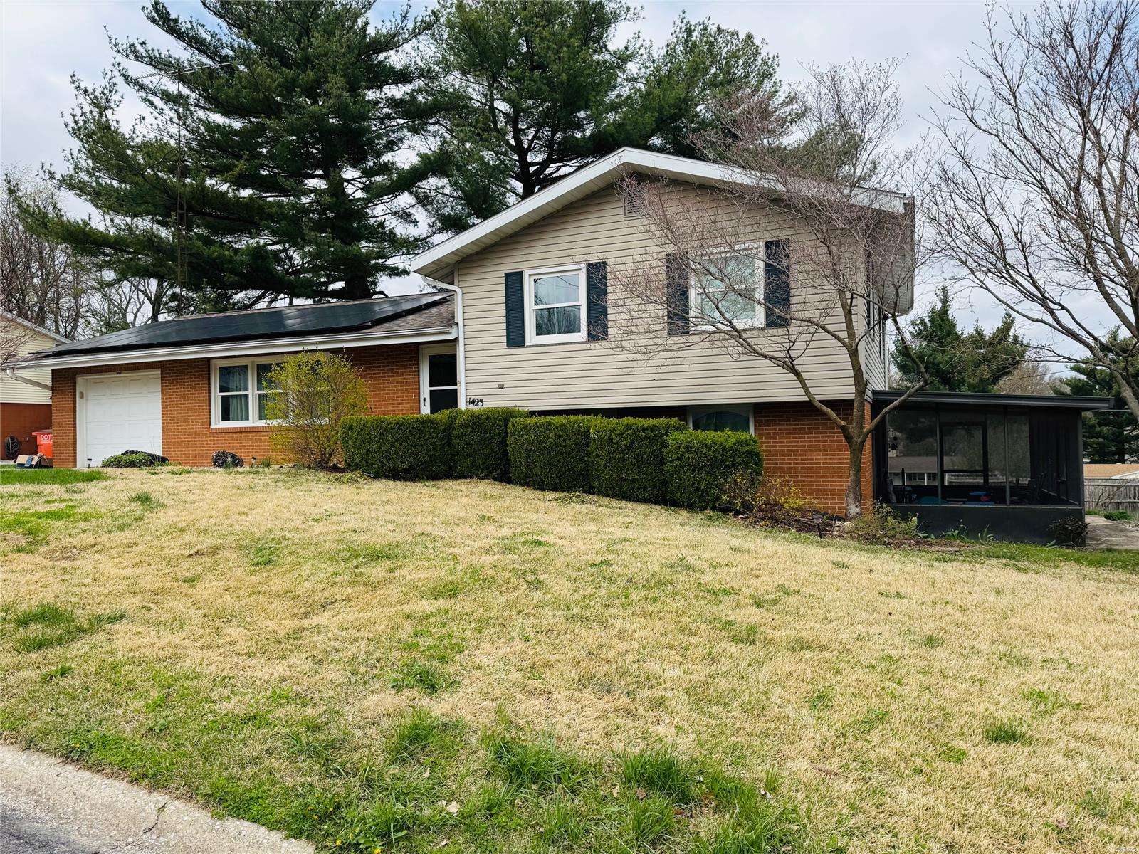 1423 Shelley Drive Property Photo