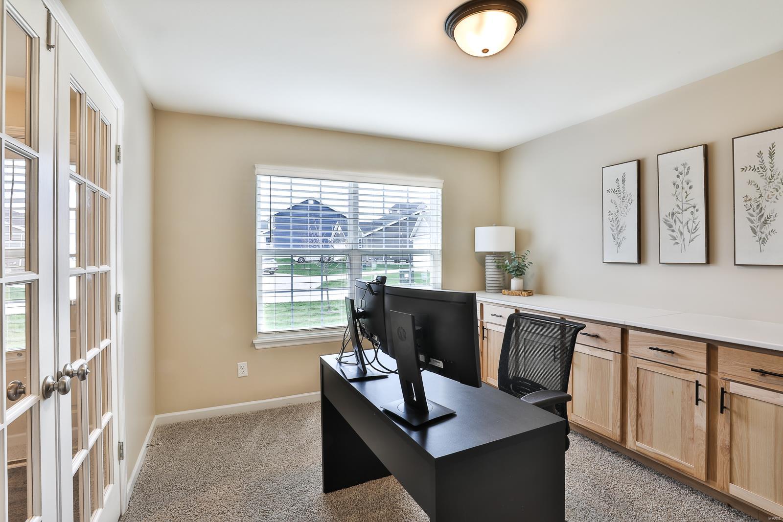 5310 Mitschang Court Property Photo 6