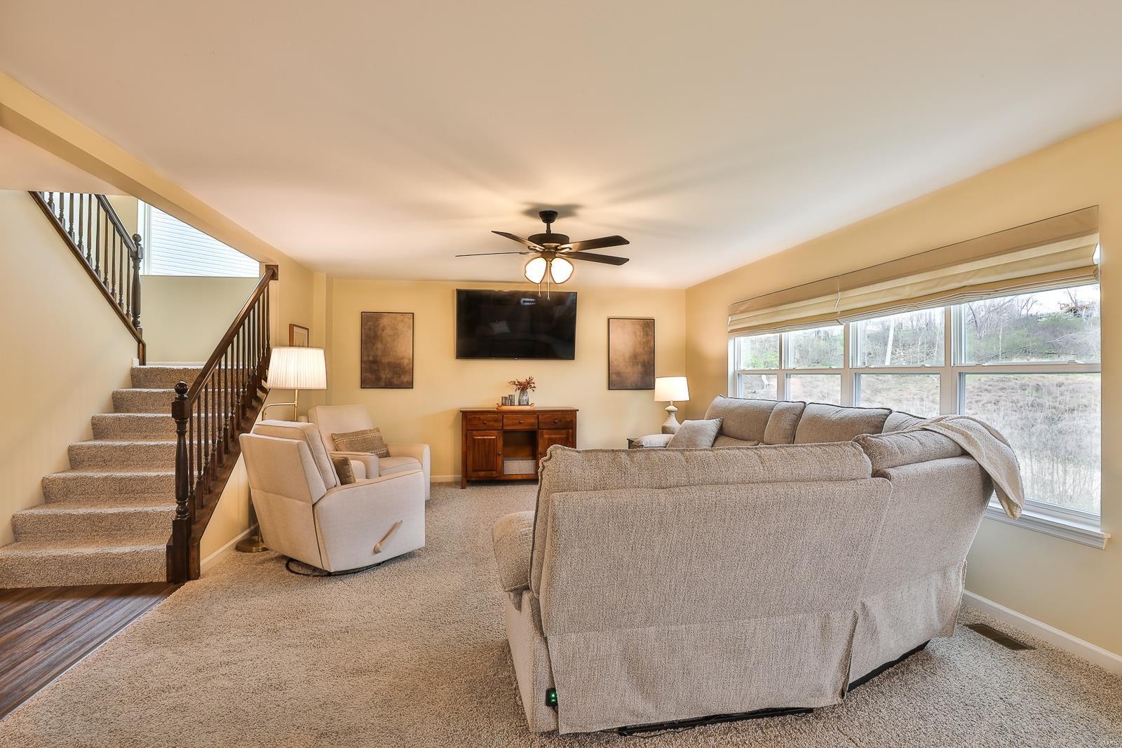 5310 Mitschang Court Property Photo 10