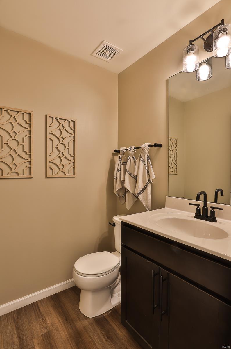 5310 Mitschang Court Property Photo 18