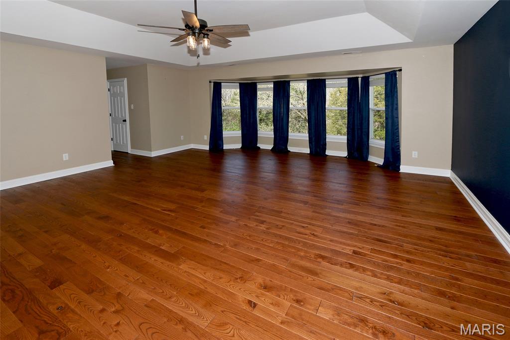 221 Stoneledge Court Property Photo 26