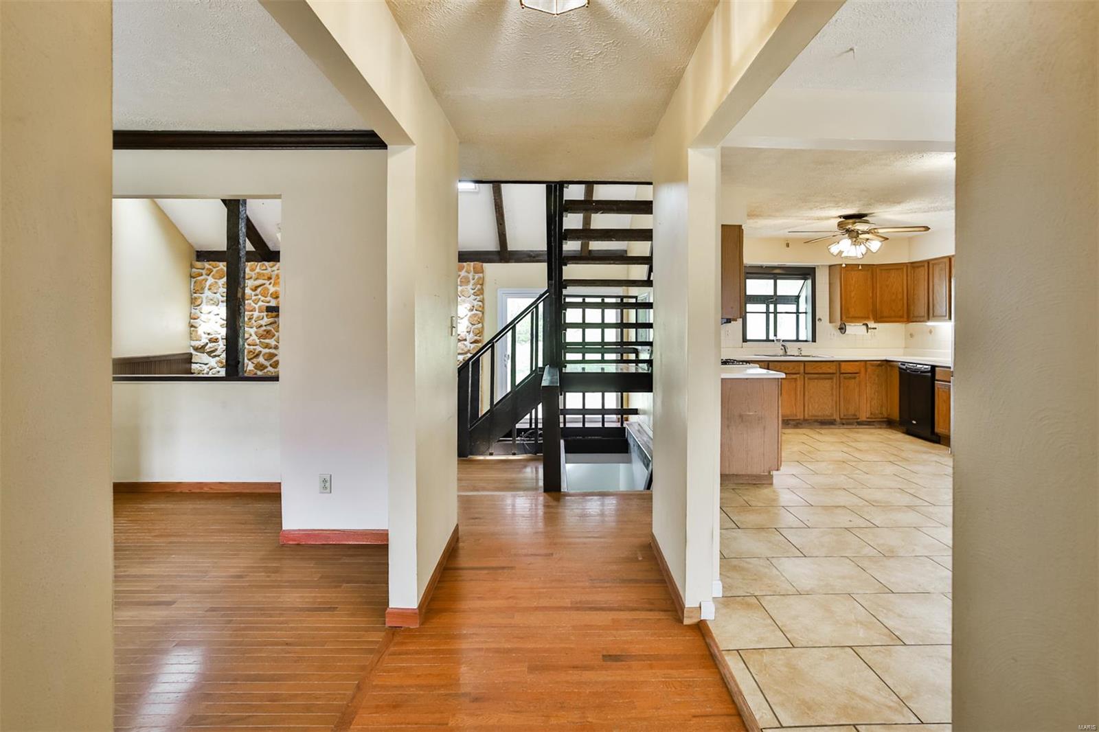 31 Juniper Terr Property Photo 7