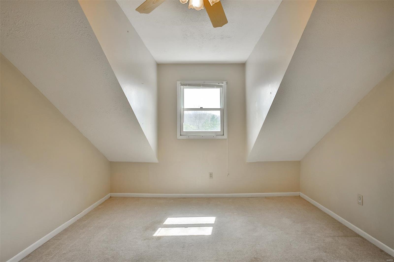 31 Juniper Terr Property Photo 40