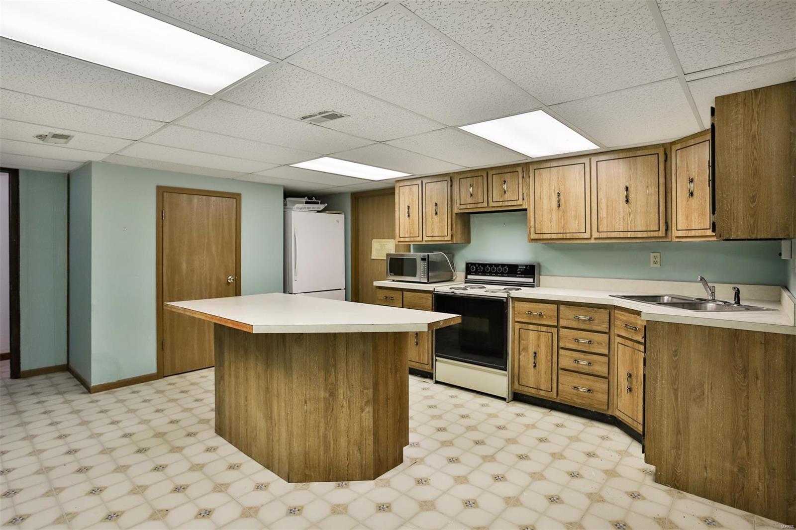 31 Juniper Terr Property Photo 45