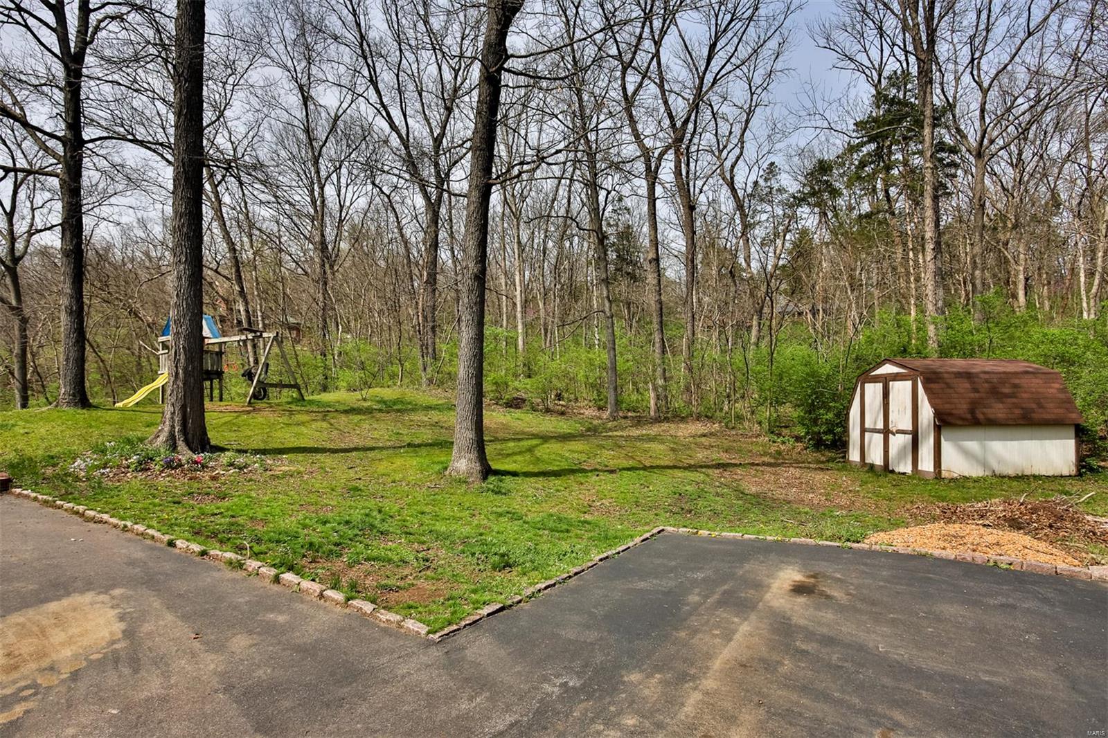 31 Juniper Terr Property Photo 52