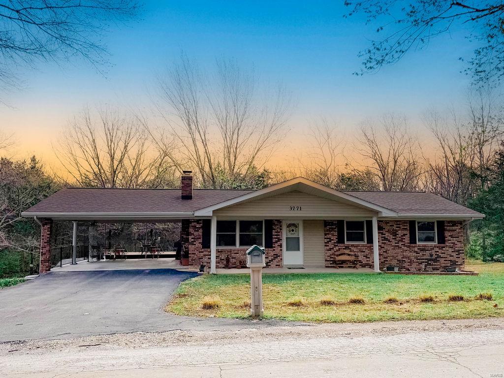3771 Dorothy Property Photo