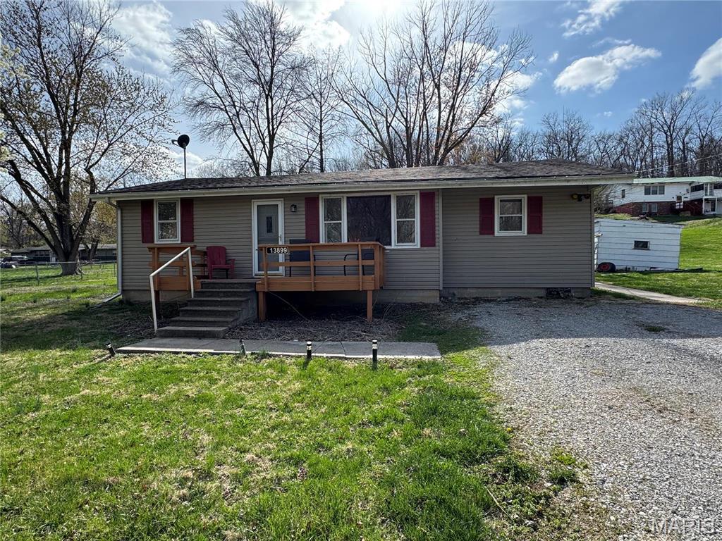 13899 Riverview Drive Property Photo 1