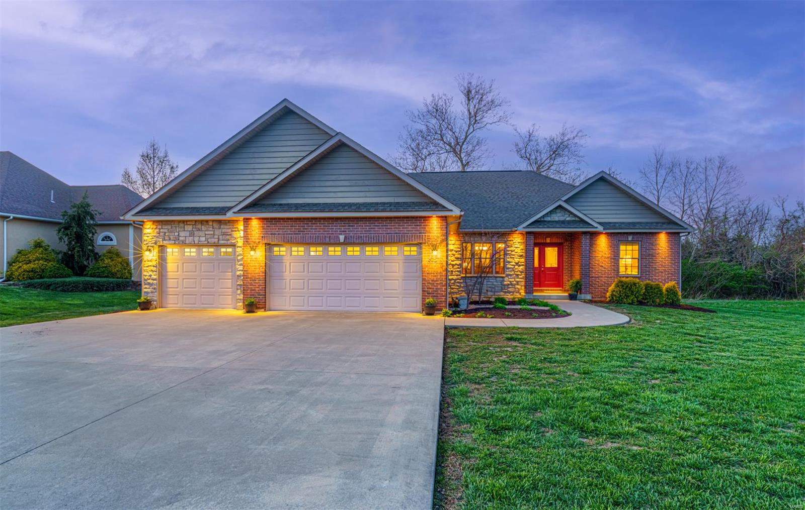 305 Traci Dawn Drive Property Photo