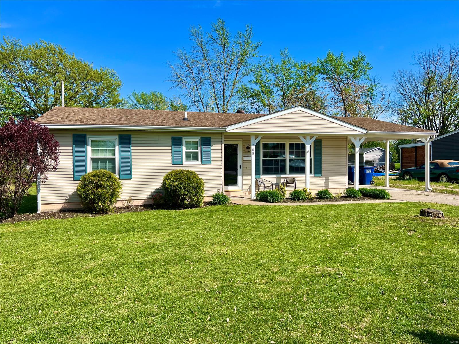 708 S State Highway 47 Property Photo