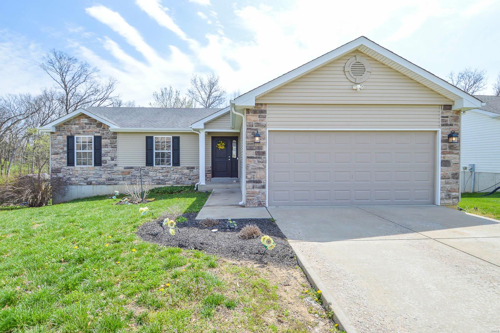 132 Rockport Drive Property Photo