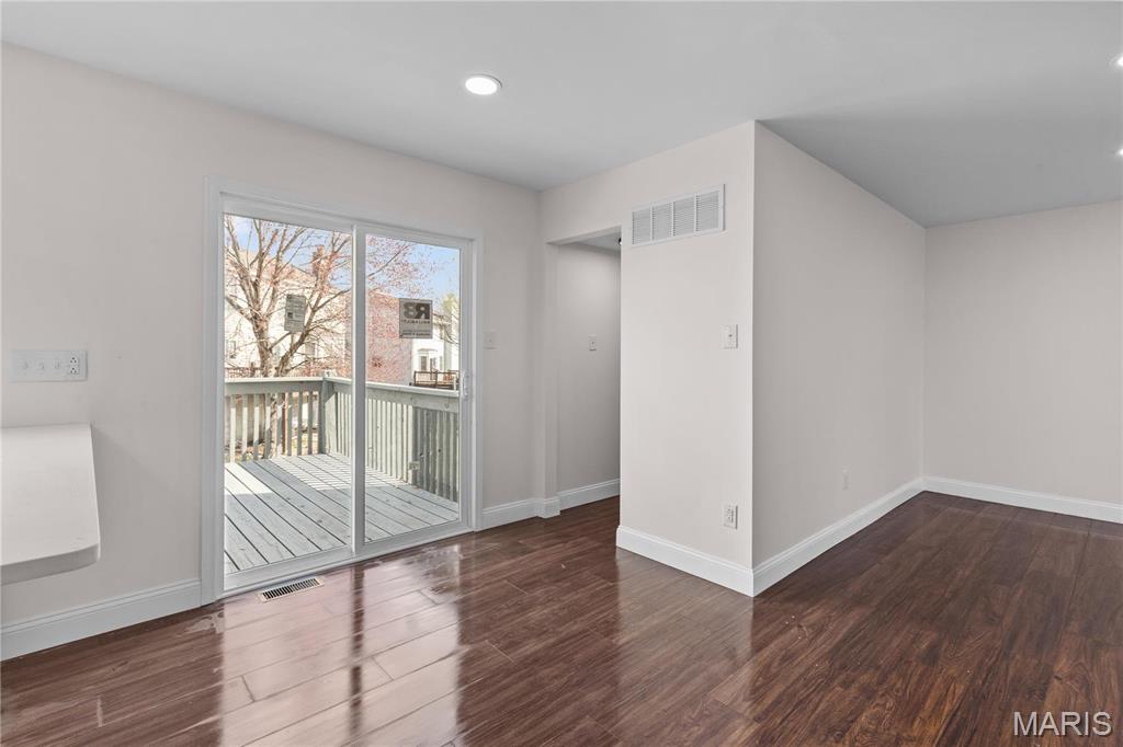 102 Lamplighter Way Property Photo 15