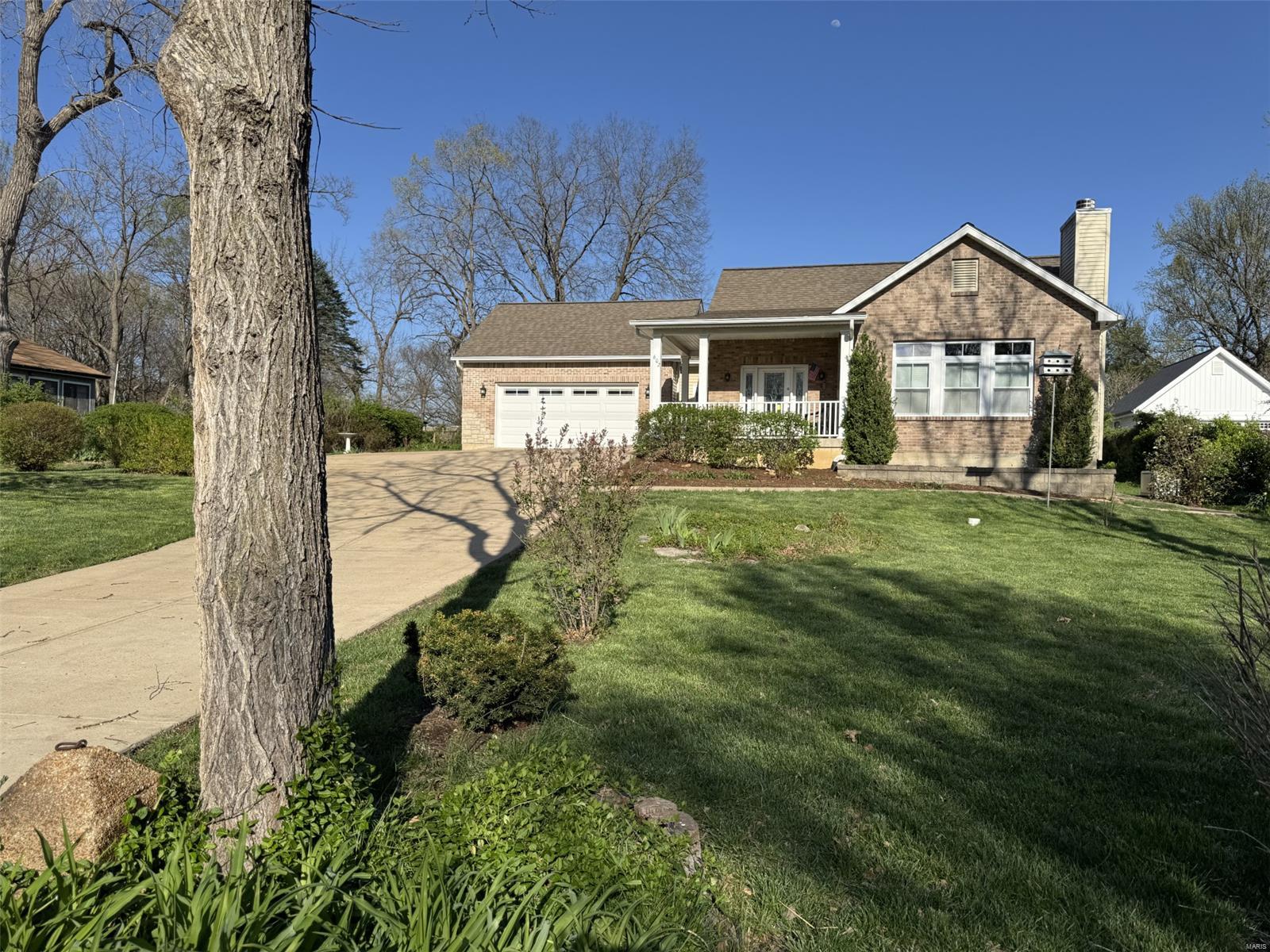 602 S Ballas Road Property Photo 1