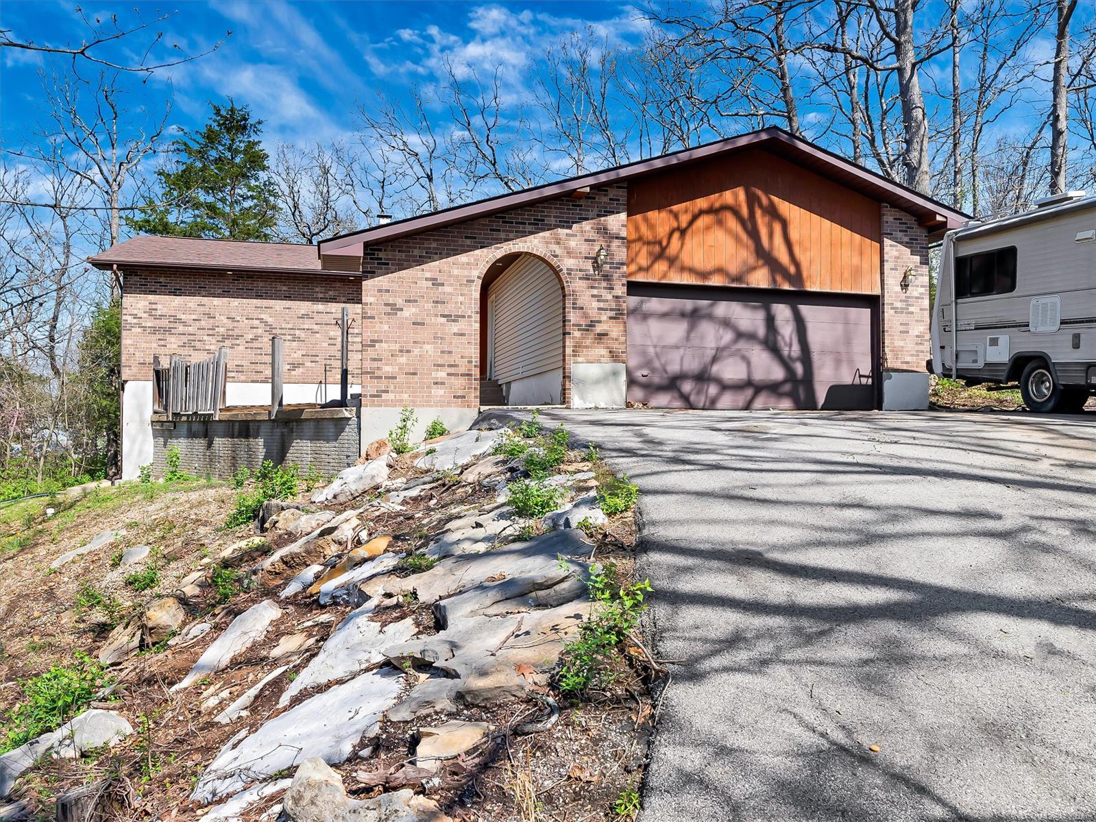 2231 Patrick Drive Property Photo