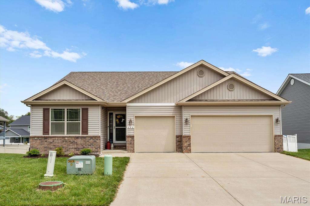 246 Wingate Boulevard Property Photo 1