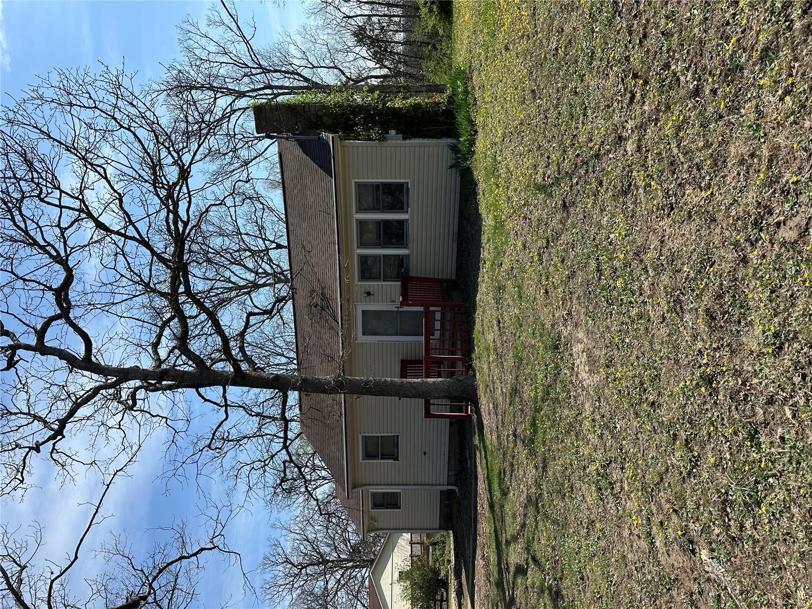 8636 Ridge Road Property Photo