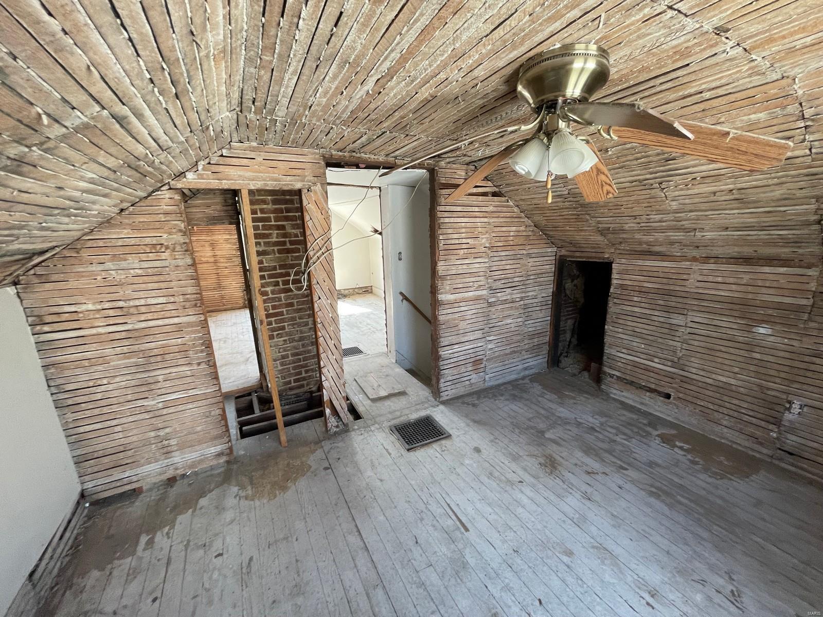 208 Goulding Street Property Photo 16