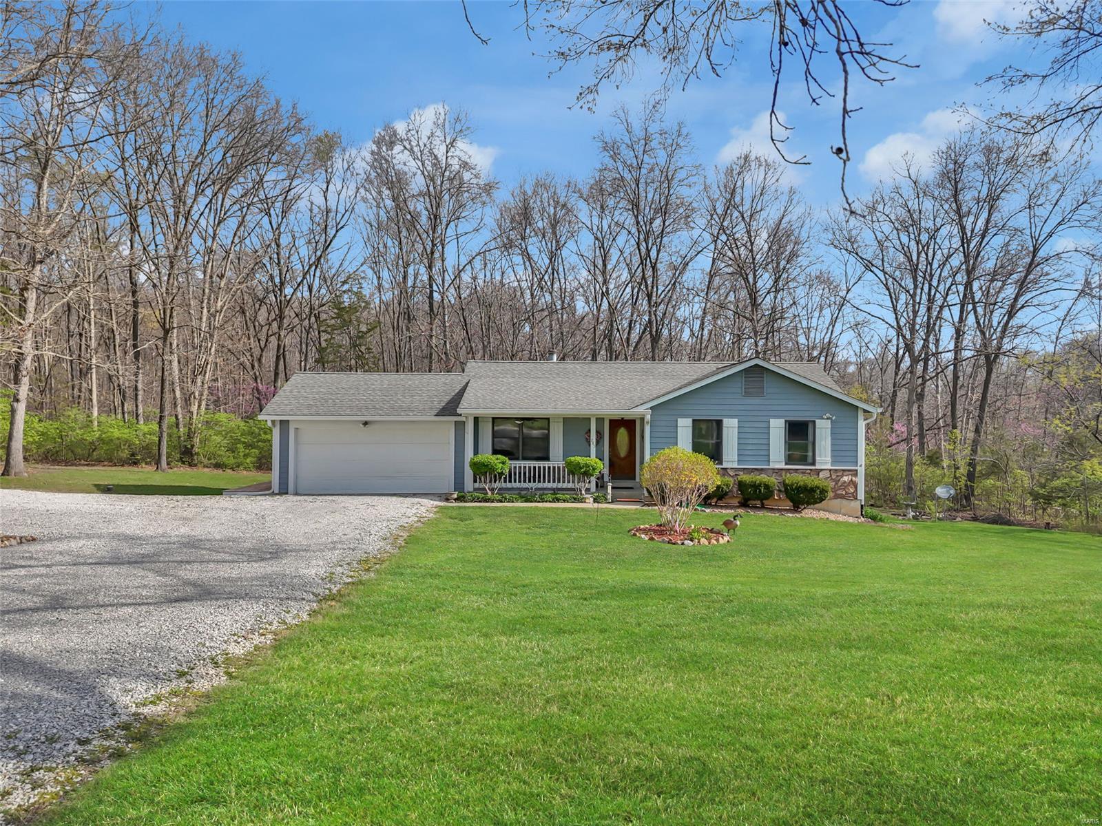 285 Winding Lane Property Photo