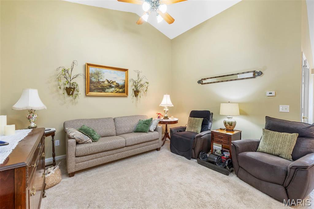 114 Fort Dodge Drive Property Photo 7