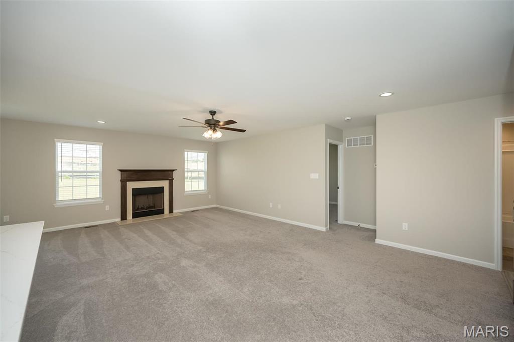 929 Little Fieldstone Court Property Photo 5