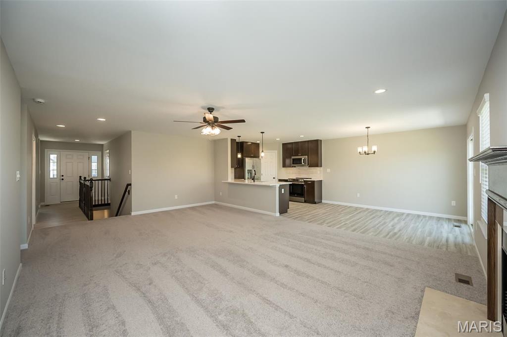 929 Little Fieldstone Court Property Photo 6