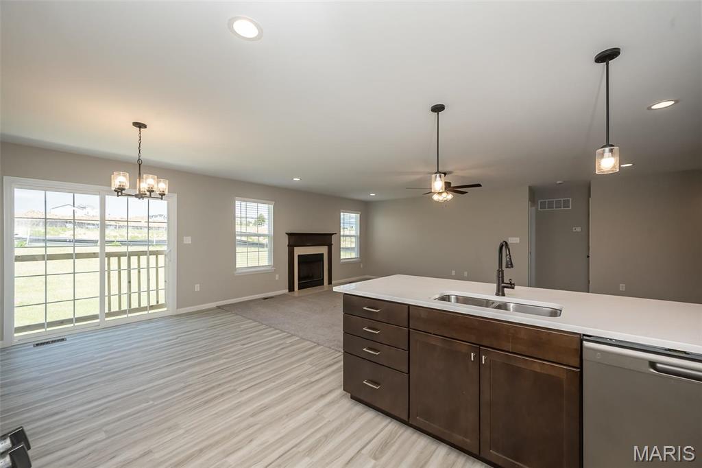 929 Little Fieldstone Court Property Photo 13