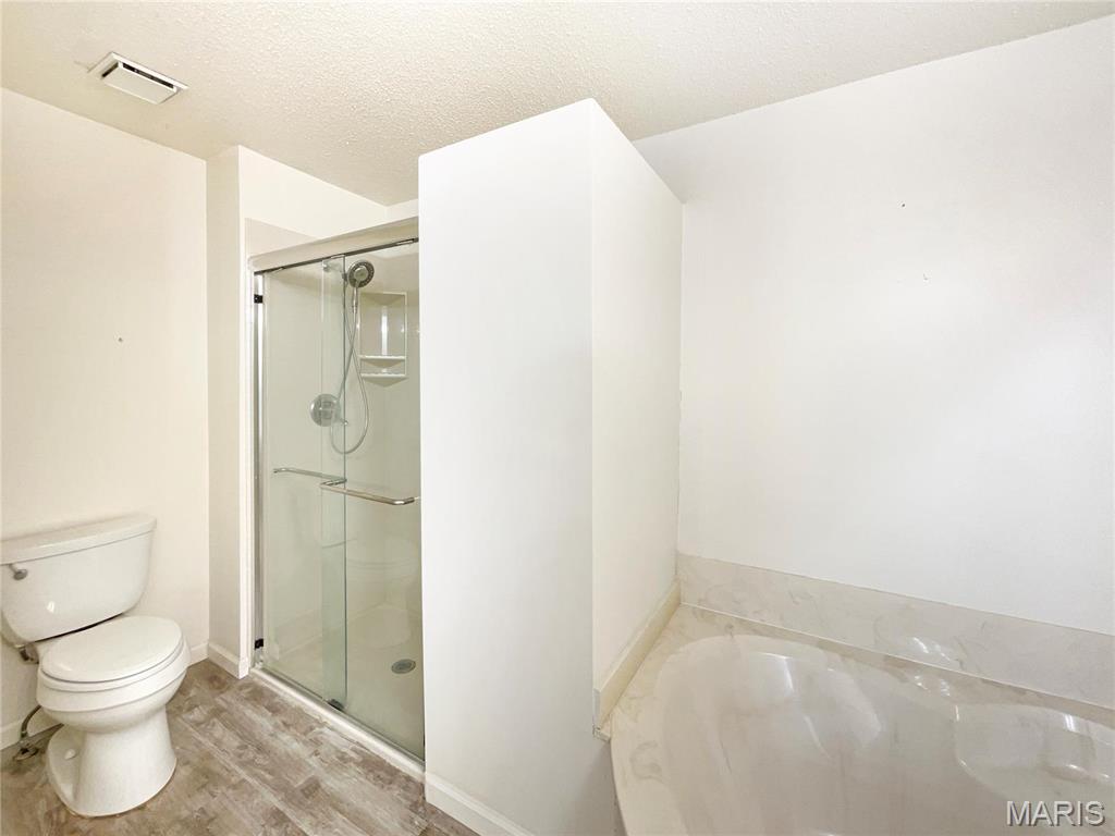 1 Pine Forest Court Property Photo 18