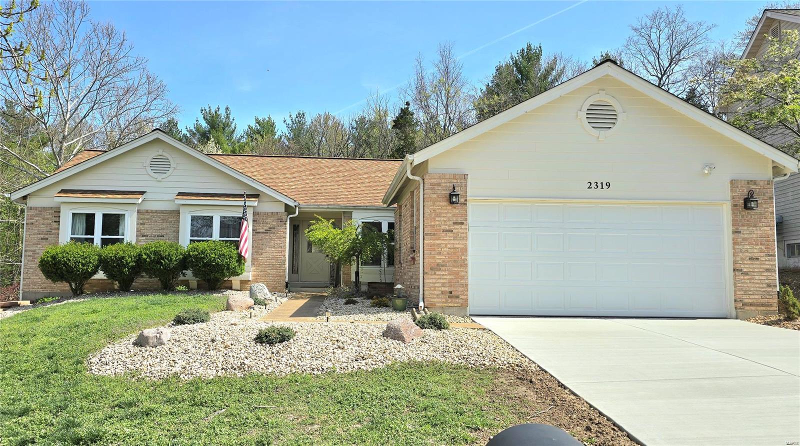 2319 Westclub Terrace Court Property Photo 1