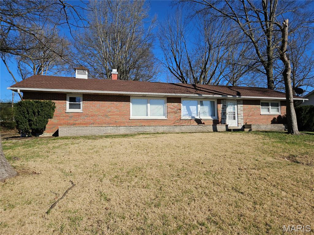 9914 Lewis And Clark Boulevard Property Photo 1