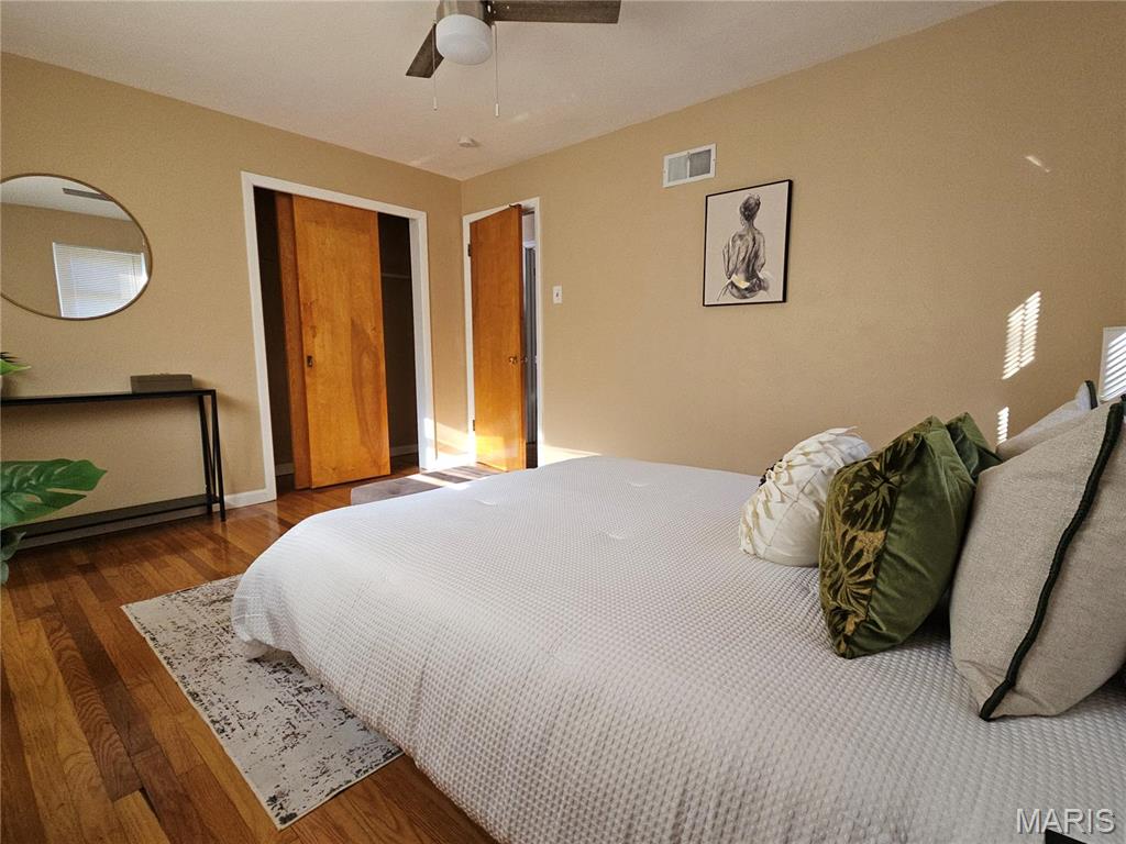 9914 Lewis And Clark Boulevard Property Photo 14