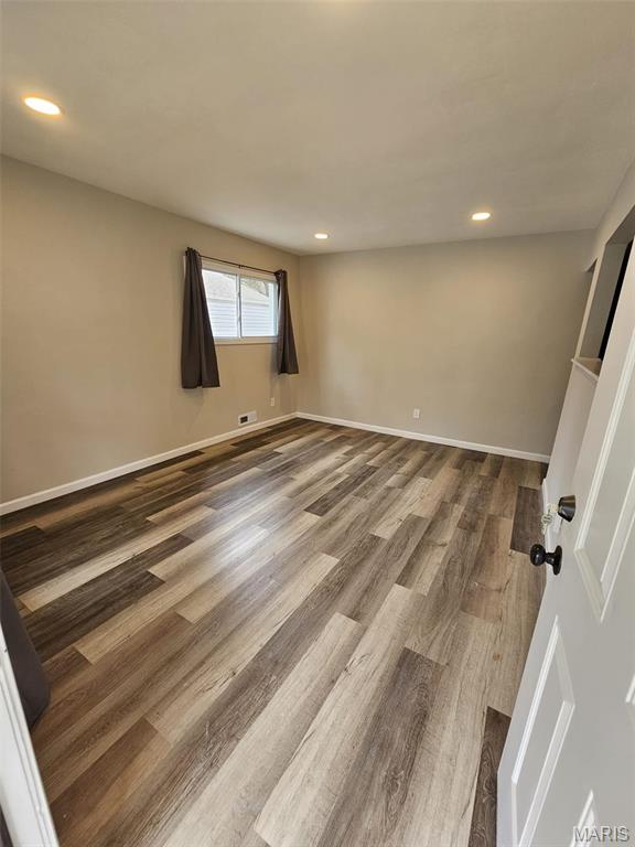 9827 Winkler Drive Property Photo 2