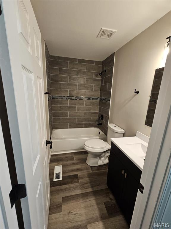9827 Winkler Drive Property Photo 10