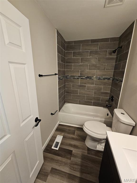 9827 Winkler Drive Property Photo 12