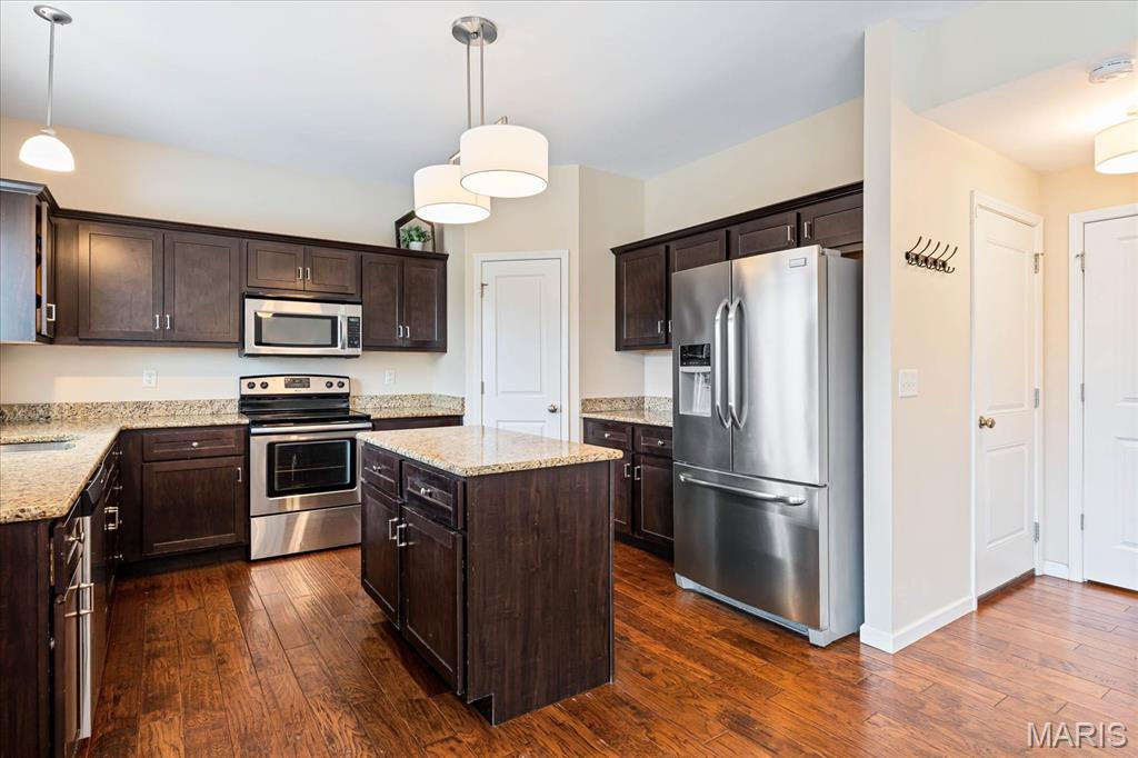 1024 Grassland Court Property Photo 6