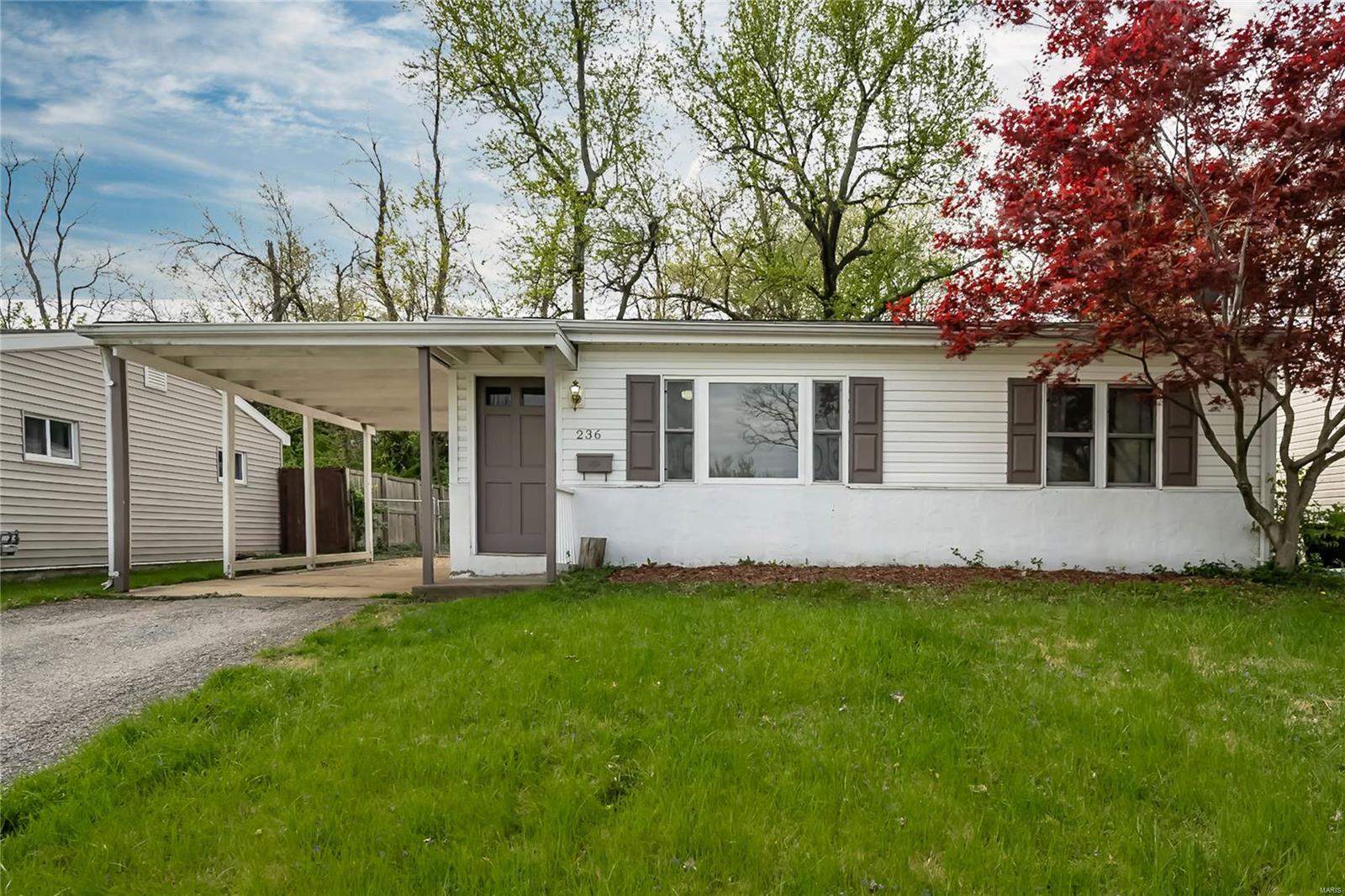 236 Ballwin Avenue Property Photo