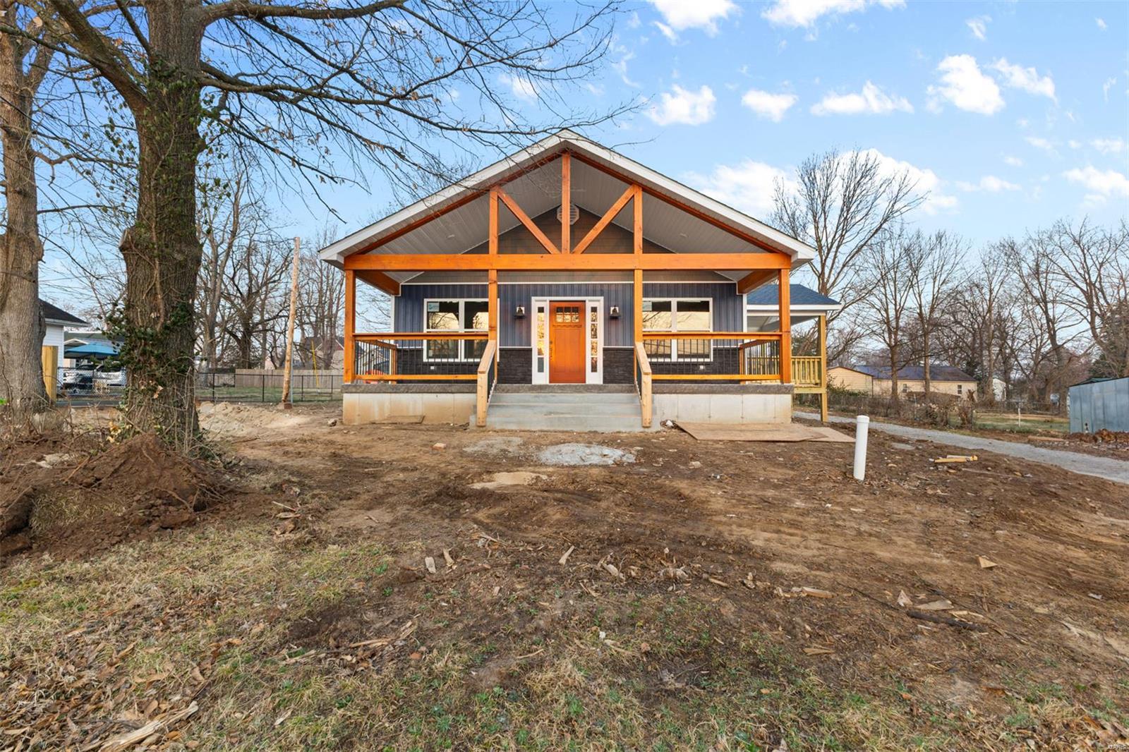 407 Middle Street Property Photo
