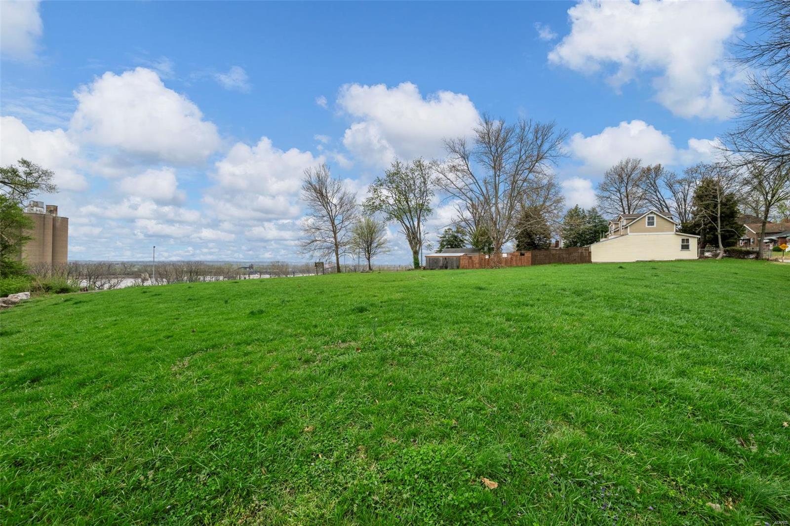 3722 Kosciusko Street Property Photo 1