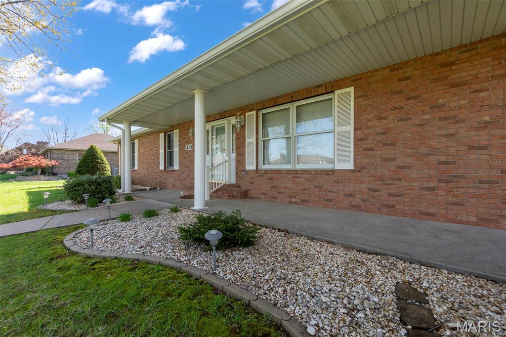 413 Huber Road Property Photo 3