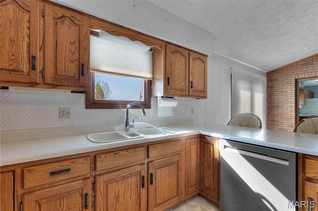 413 Huber Road Property Photo 9