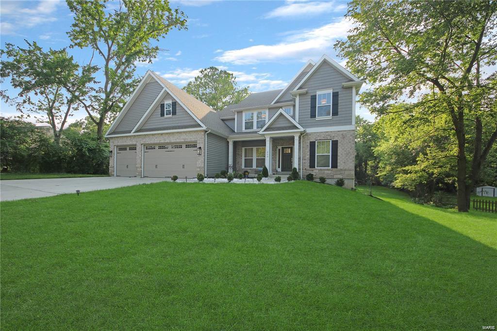213 Hillsdale Drive Property Photo 1