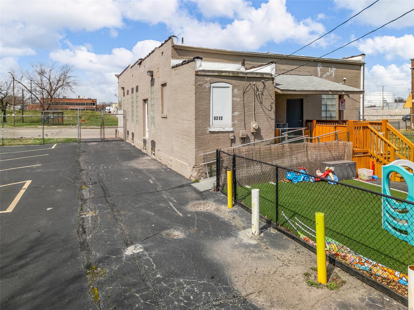 8212 Alabama Avenue Property Photo 35