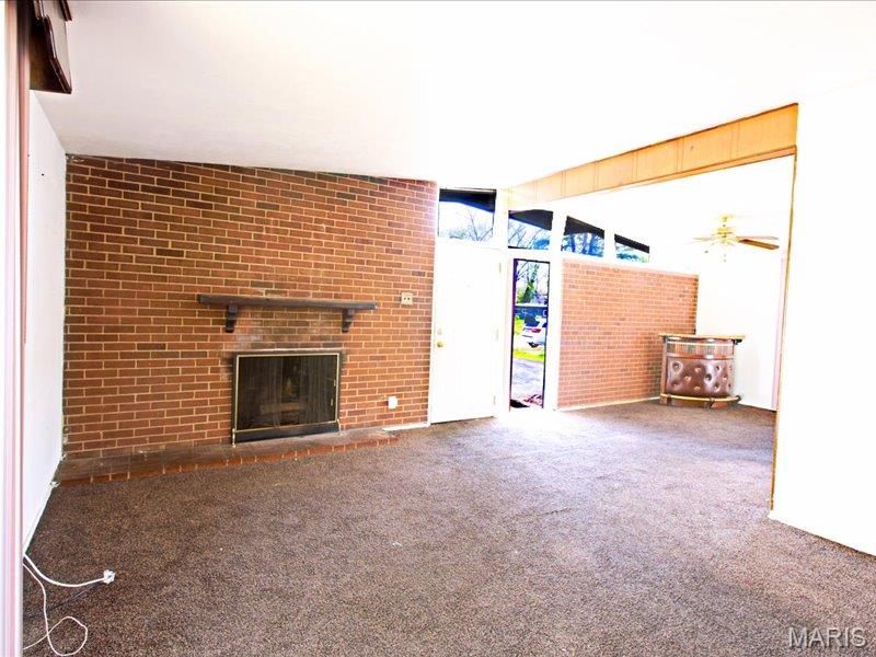 8445 Bayberry Drive Property Photo 5