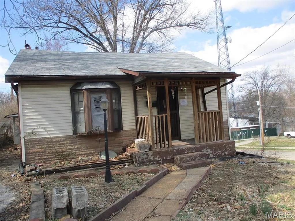5475 Janet Avenue Avenue Property Photo 1