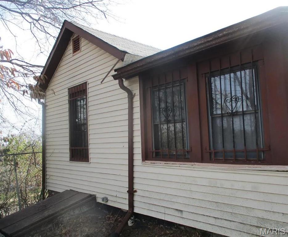 5475 Janet Avenue Avenue Property Photo 3