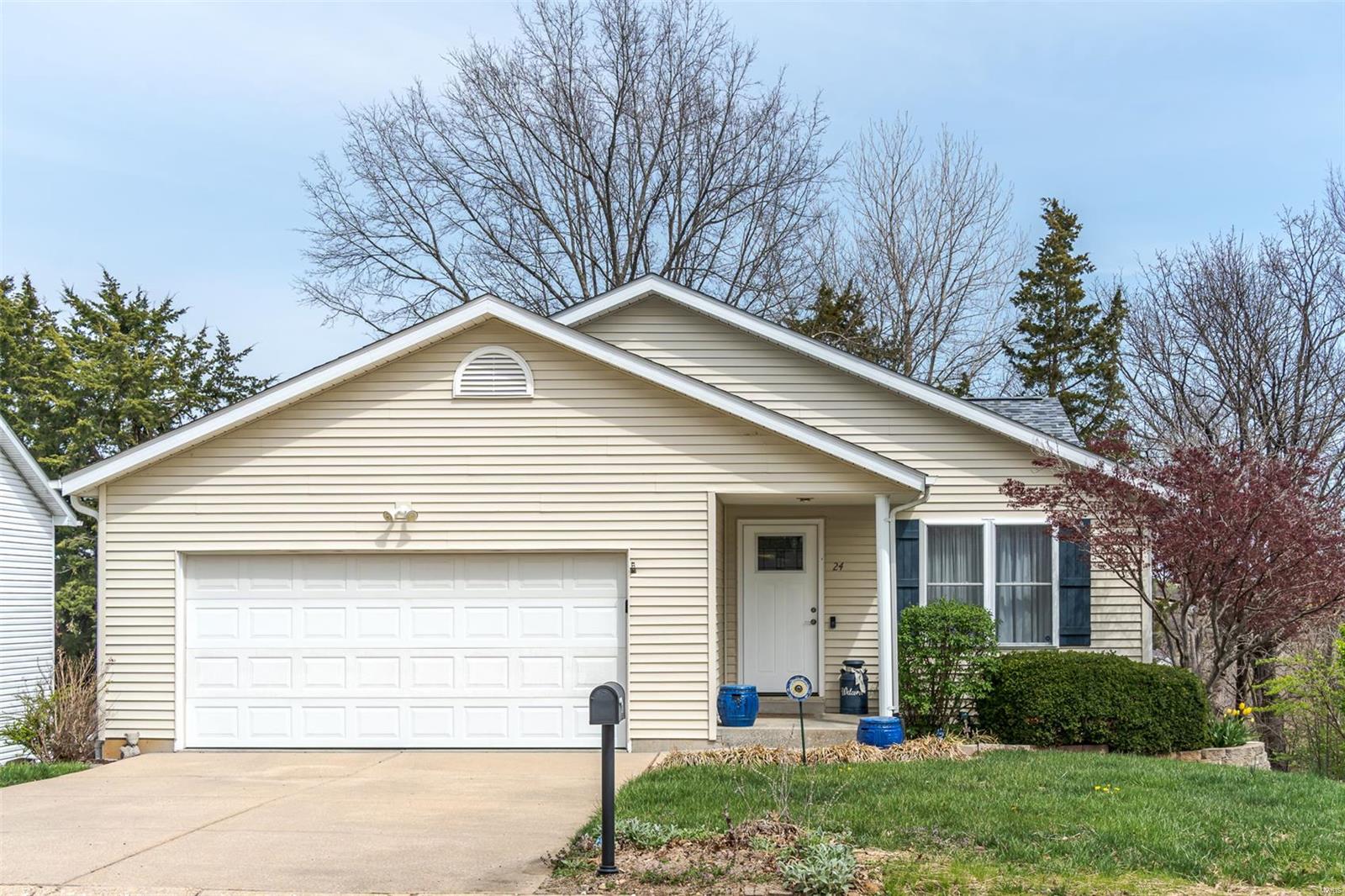 24 Forest Lane Property Photo