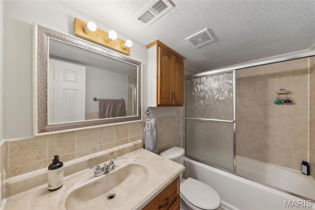 1182 Calley Drive F Property Photo 15