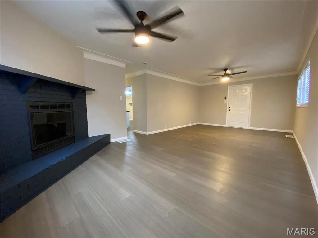 304 S Hickory Street Property Photo 4