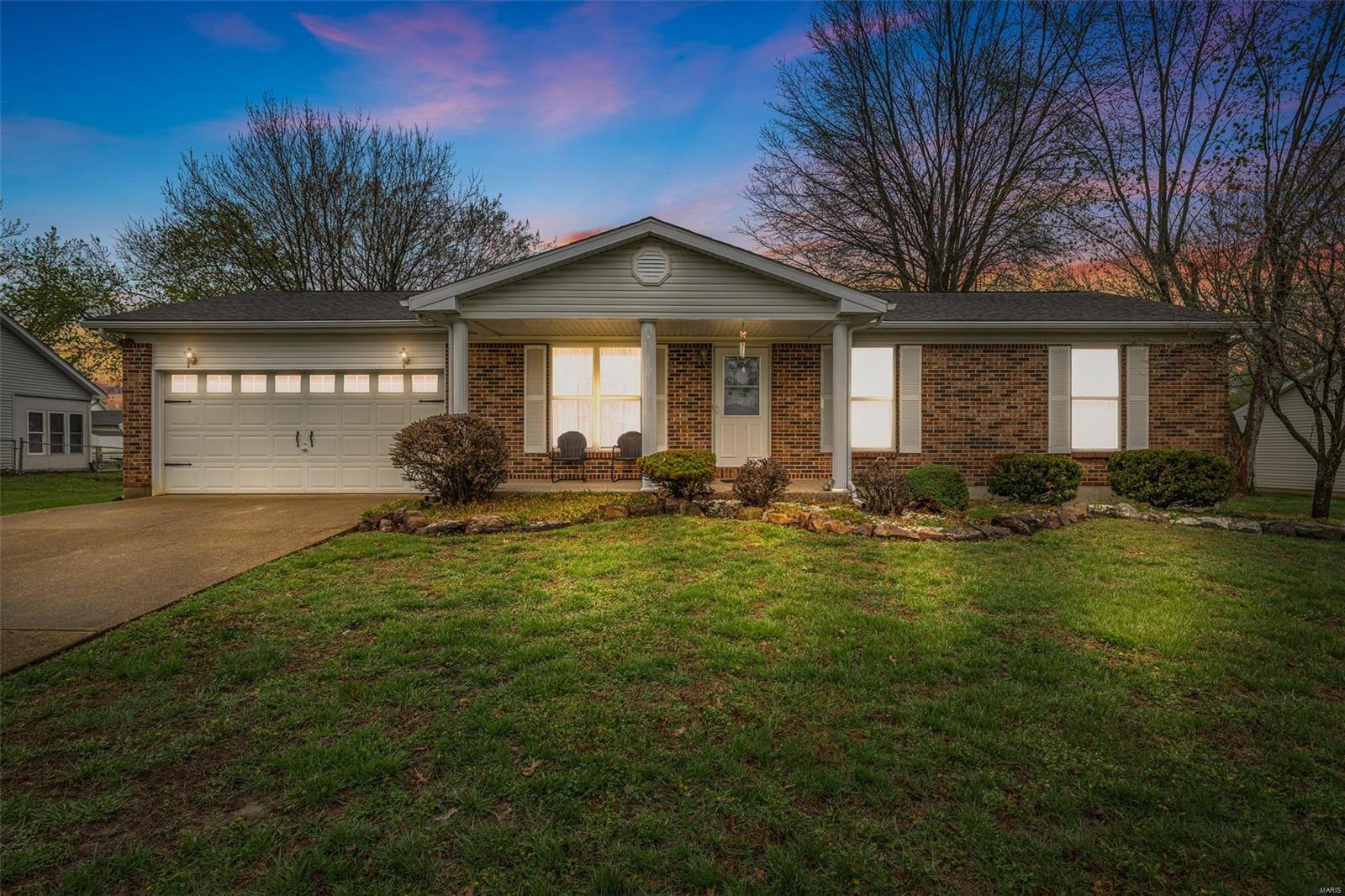 637 Ann Street Property Photo